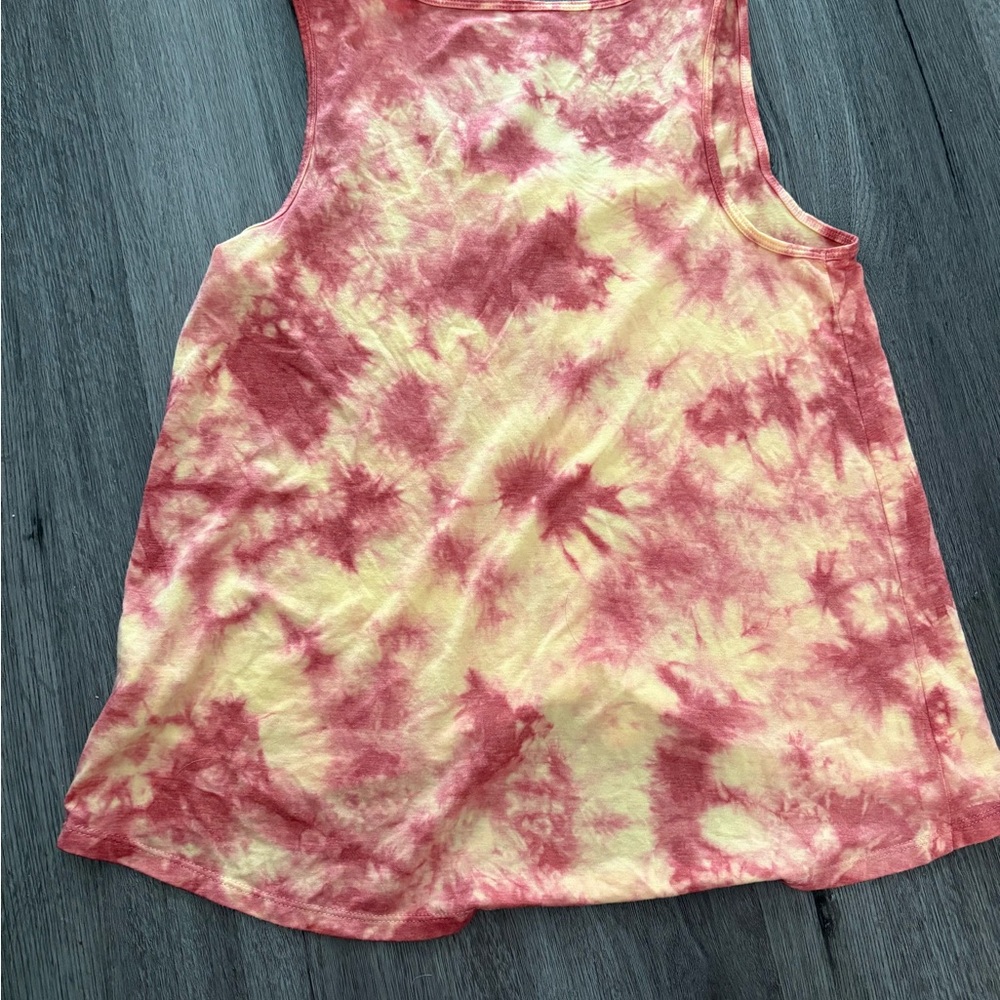 Mudd Women's Tie-Dye Tank Tops - Red/orange and Blue - Picture 6 of 14